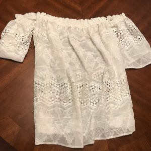 Essue’s Small White Lace Off the Shoulder Top